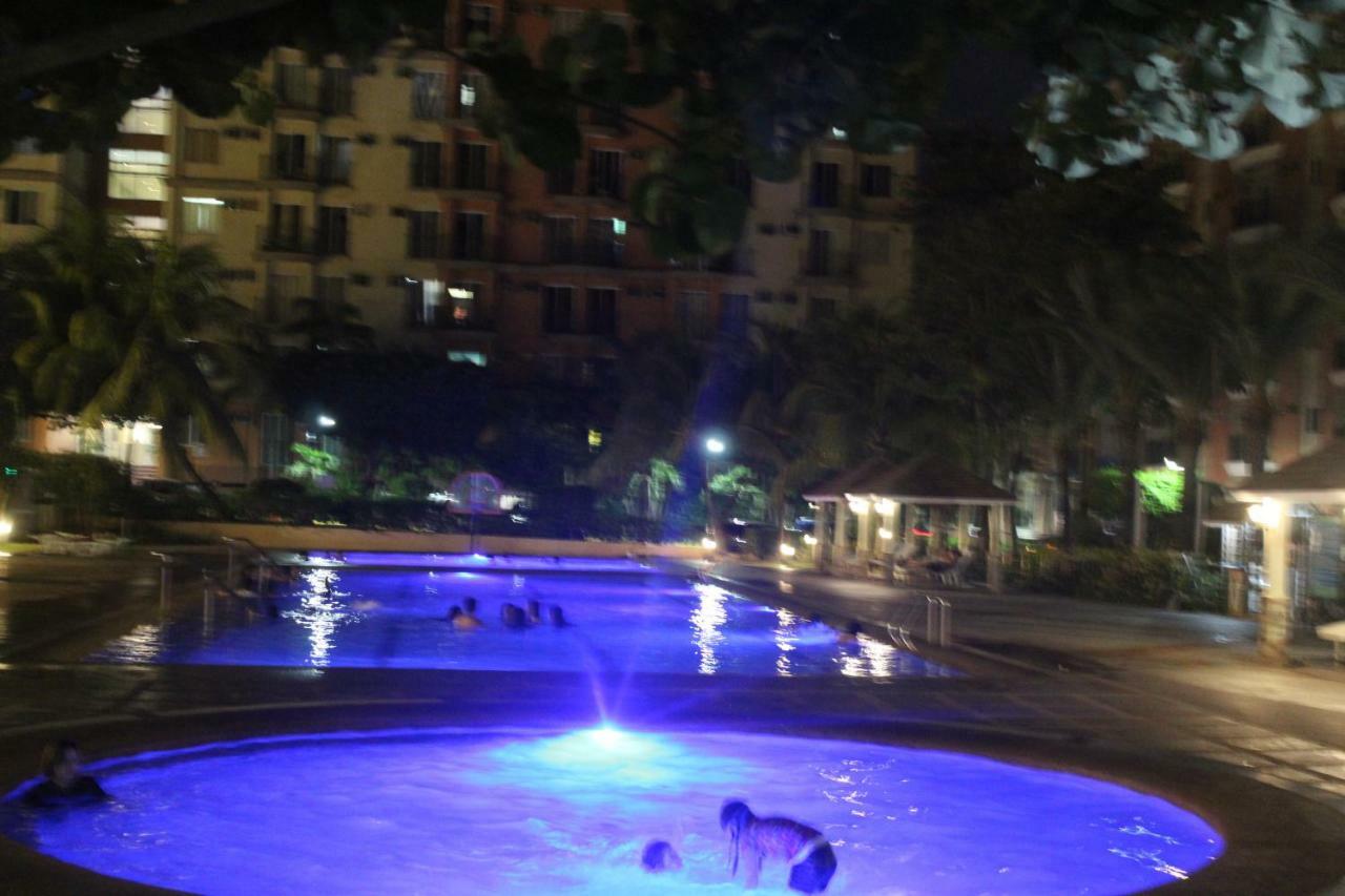 Chateau Elysee A3 Near Airport Wifi Kitchen Paranaque City Buitenkant foto